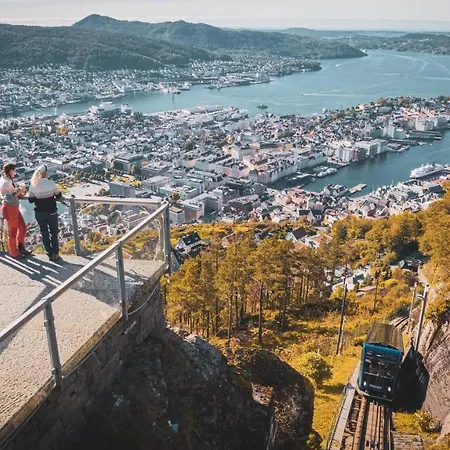 Leilighet Luxurious Retreat In The Middle Of Center Bergen