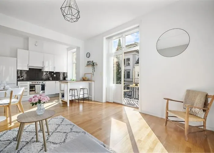 Luxurious Retreat In The Middle Of Center Leilighet